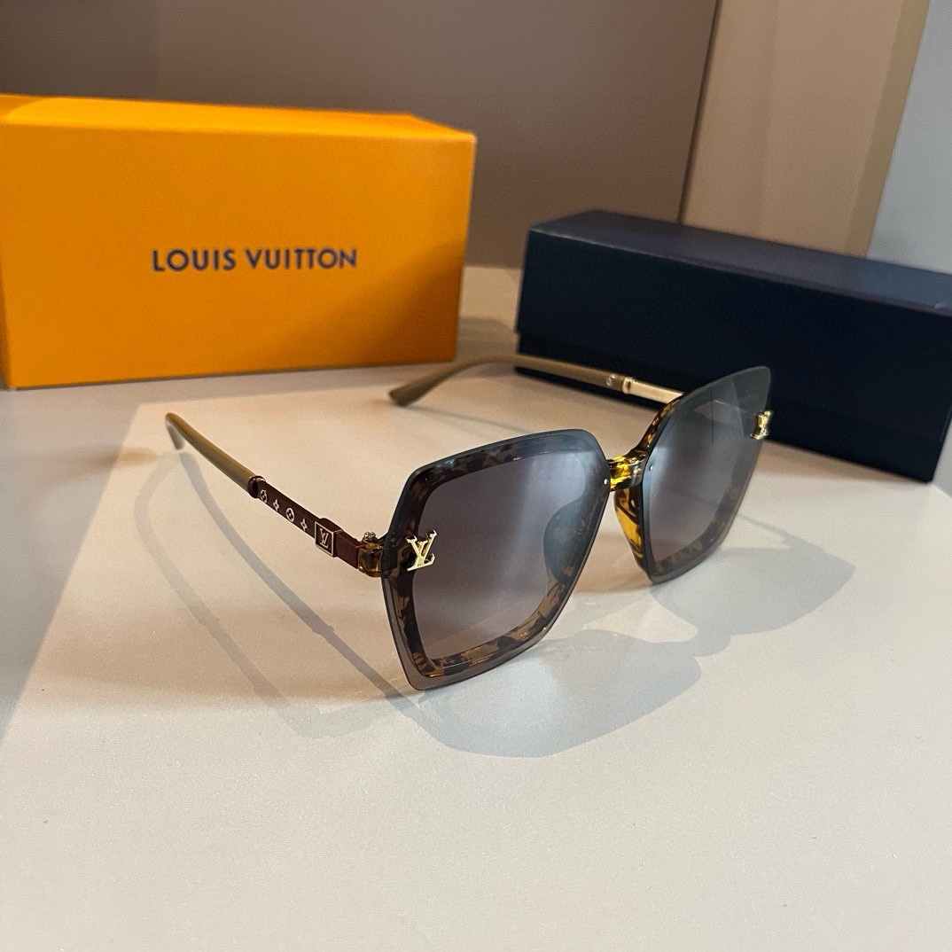 NO:269509,Lv Louis Vuitton sunglasses many stars same style [color] Chanel new large frame sunglasses, Polaroid ultra-clear sunglasses, sunglasses, glasses, chanel, louis vuitton, louis vuitton19860909Lv路易威登太阳镜众多明星同款[色]香奈儿新款大框墨镜 ,宝丽来超清太阳镜眼镜墨镜太阳镜,眼镜,chanel,louis vuitton,louis vuitton,glasses