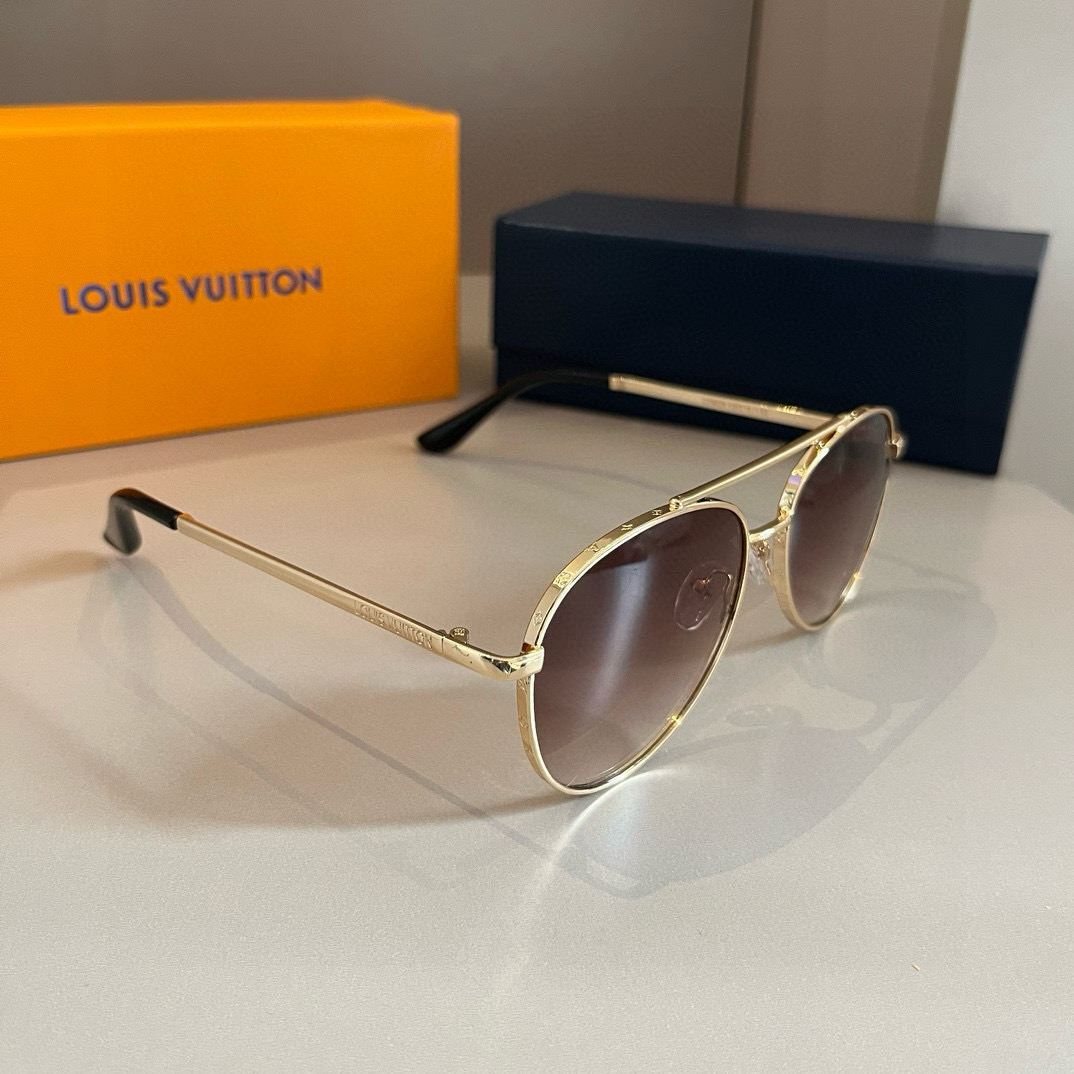 NO:245074,Louis Vuitton LV sunglasses, sun visor polarizers, high-end European and American style mirrors, super face-modifying glasses, sunglasses, glasses, louis vuitton, louis vuitton19860909批 路易威登LV太阳镜,遮阳偏光镜,高端欧美风这样镜,超级修饰脸型眼镜墨镜太阳镜,眼镜,louis vuitton,louis vuitton,glasses