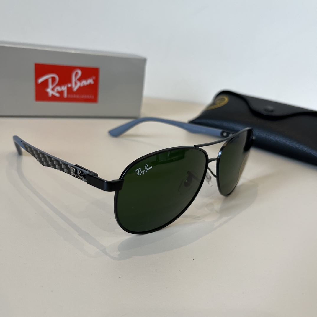 NO:246419,Ray-Ban men and women colorful pilot polarized sunglasses material high-definition nylon thickened card slot high-definition polarized lens resin frame glasses sunglasses sunglasses, glasses19860909雷朋男女款炫彩飞行员偏光太阳镜 材质高清尼龙加厚卡槽高清偏光镜片 树脂镜框眼镜墨镜太阳镜,眼镜,glasses