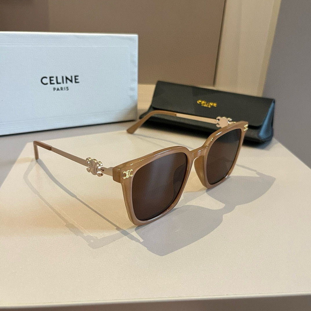 NO:248895,Celine Celine sunglasses, this glasses are amazing, square face savior, super small face, modified face shape glasses sunglasses, glasses, celine, celine19860909Celine赛琳太阳镜,这款眼镜逆天了,方圆脸救星,超显小脸,修饰所以的脸型眼镜墨镜太阳镜,眼镜,celine,celine,glasses