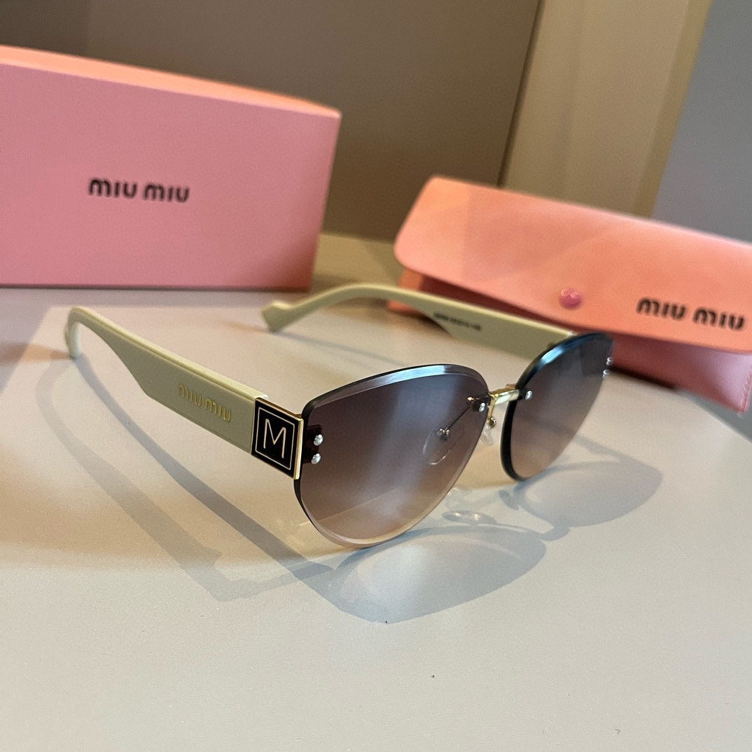 NO:249840,Miumiu new sunglasses, high-end frameless sunglasses for women's ultraviolet-proof driving, large face slimming one-piece glasses, glasses, miumiu19860909缪缪miumiu新款太阳镜,高级感无框太阳镜女款防紫外线开车专用大脸显瘦连体眼镜 眼镜墨镜太阳镜,眼镜,miumiu,glasses