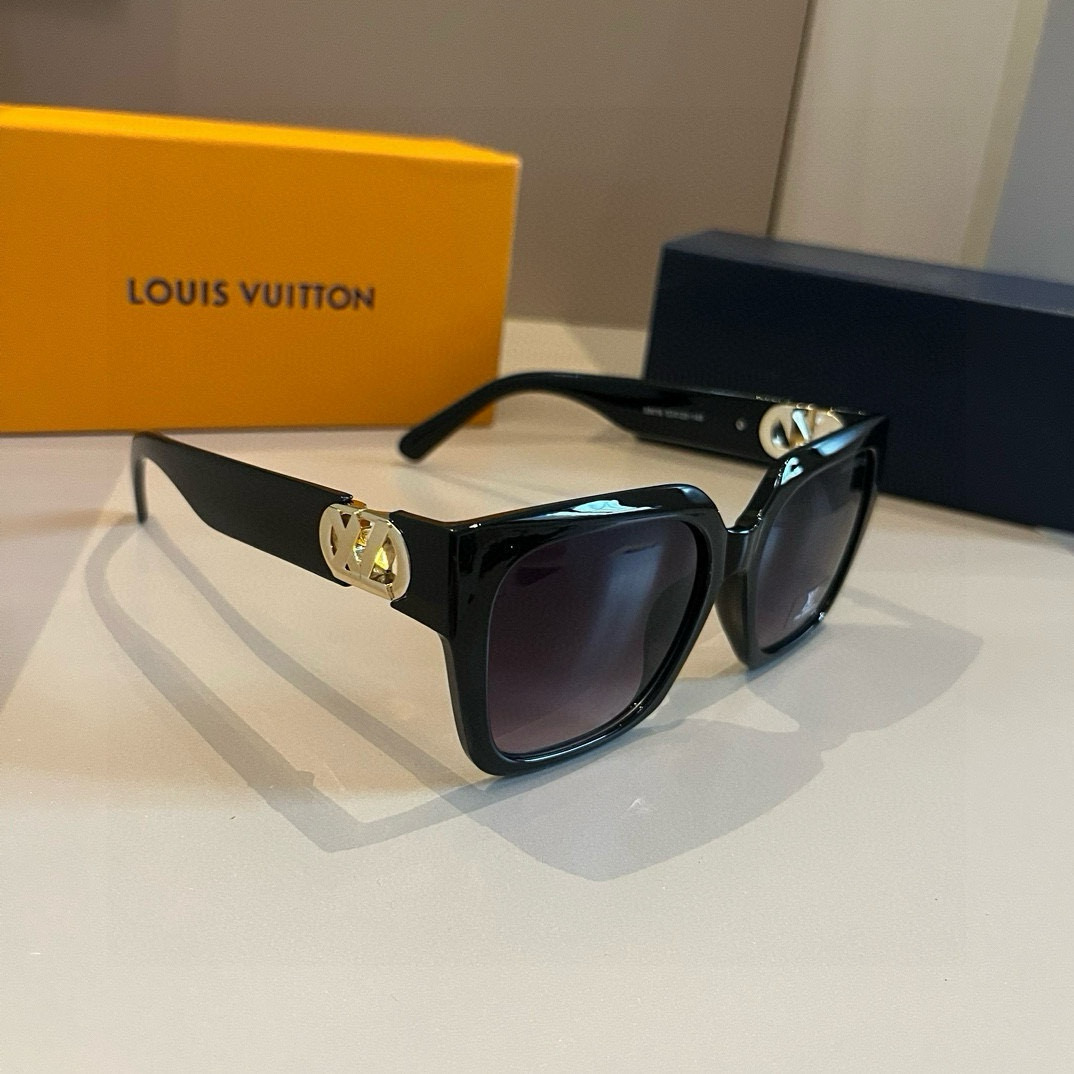 NO:249871,LV those sunglasses that are full of aura of big shots. Louis Vuitton’s sunglasses are completely colored and designed. They are all specially customized for big shots. #Sunglasses Wear direct business empire new president Who knows my sister’s best friend wears glasses sunglasses, glasses, louis vuitton, louis vuitton, louis vuitton, louis vuitton19860909LV那些戴上大佬气场全开的太阳镜 Louis Vuitton路易威登的太阳镜配色和设计完完全 全是专门给大佬们定制的吧#墨镜 戴上直接商业帝国新总裁 谁懂我的拽姐闺蜜戴了死拽死拽的眼镜墨镜太阳镜,眼镜,louis vuitton,louis vuitton,louis vuitton,glasses