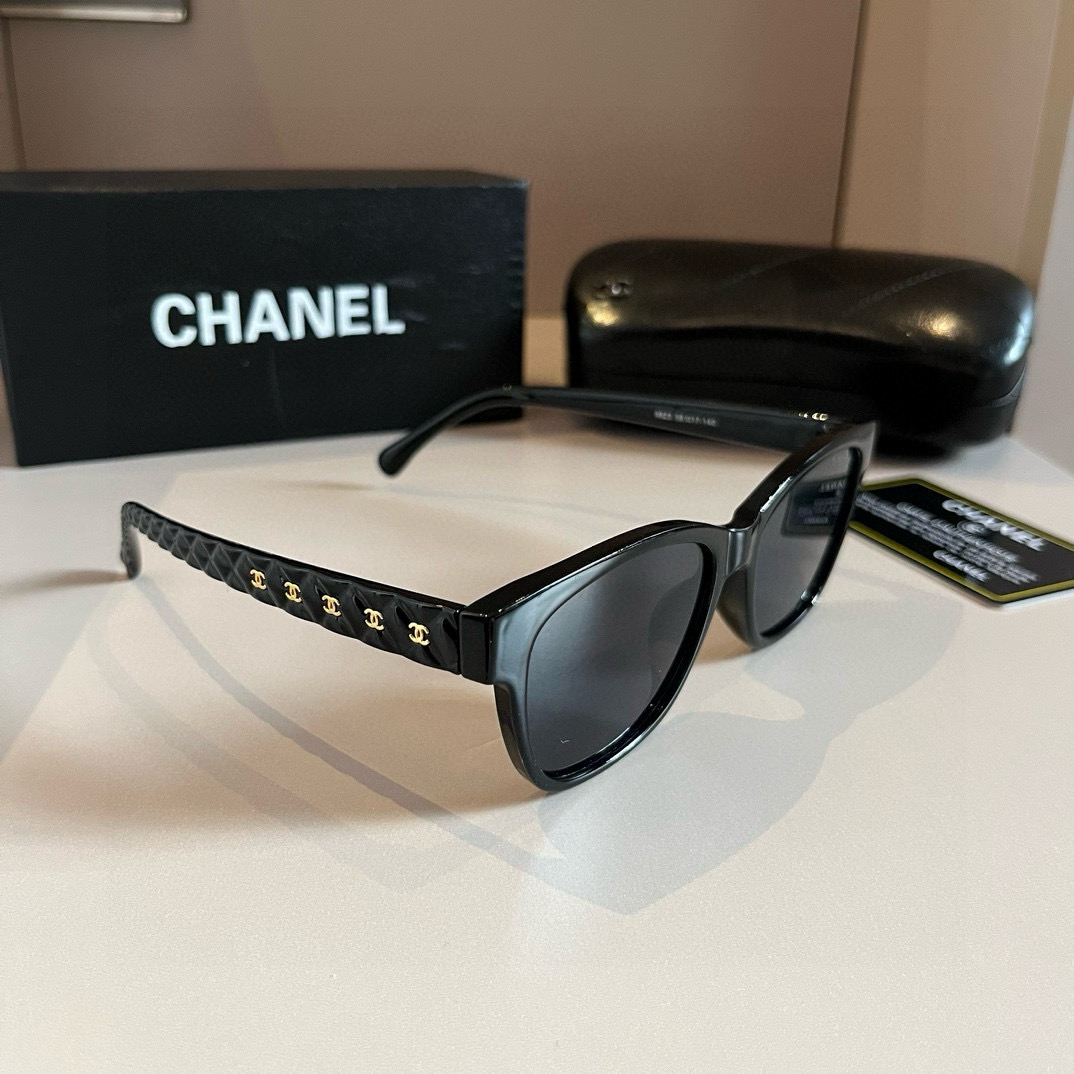 chanel glasses ¥