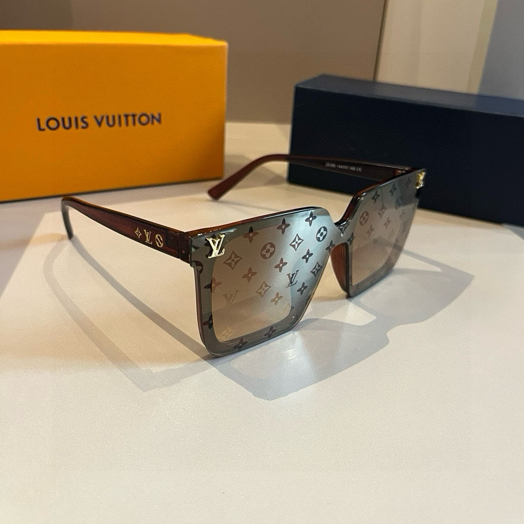 NO:251801,LV sunglasses Men's sunglasses Women's sunglasses are beautiful and look super atmospheric on the face, making the face look small, the small print will not feel like a rustic nouveau riche, both men and women can wear it, it is very fashionable #LV sunglasses, glasses, louis vuitton19860909LV墨镜 男款墨镜女款墨镜好看上脸超大气显脸小,小满印不会有土气暴发户的感觉,男女都能带,很时髦 #LV墨镜,眼镜,louis vuitton,glasses