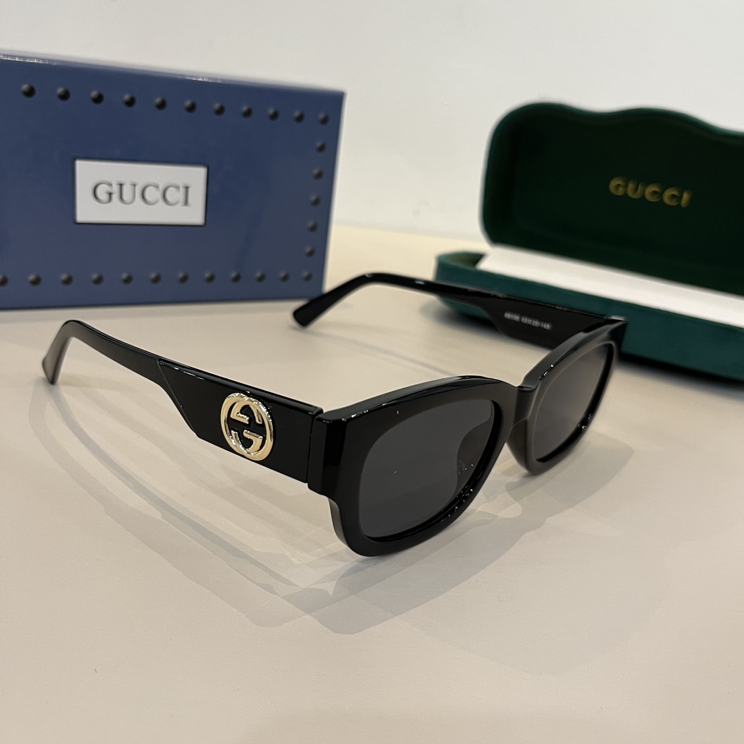 NO:251816,Gucci's heavy new product, women's sunglasses, large frame three-dimensional, face shape, retro and charming, glasses, gucci19860909Gucci古奇重磅新品 女款太阳镜 大框立体面 修饰脸型 复古有韵味,眼镜,gucci,glasses