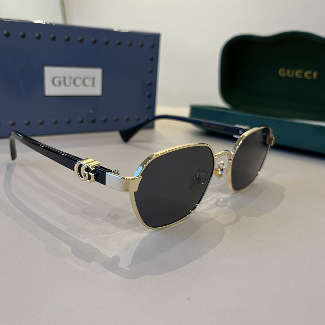 NO:254416,Gucci's heavy new product, women's sunglasses, large frame three-dimensional, face shape, retro charming glasses, sunglasses, glasses, gucci19860909Gucci古奇重磅新品 女款太阳镜 大框立体面 修饰脸型 复古有韵味眼镜墨镜太阳镜,眼镜,gucci,glasses
