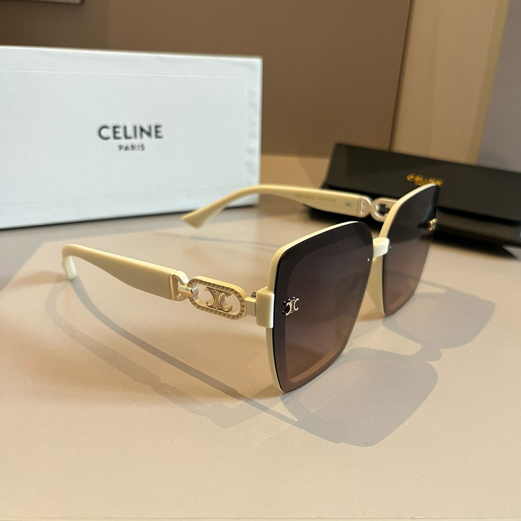 NO:254423,Celine's new Arc de Triomphe sunglasses are paired with metal thick temples and the retro feel is coming to the face. The side of the temples is still decorated with the classic Arc de Triomphe logo with a strong brand logo!! Fashionable and fashionable styling artifact #sunglasses with small faces #high-value sunglasses #arc de Triomphe glasses sunglasses, glasses, celine19860909Celine 新款凯旋门墨镜 搭配金属粗镜腿复古感袭面而来 镜腿侧面依旧装饰经典凯旋门logo品牌标识强烈!! 时髦洋气凹造型神器#显脸小的墨镜#高颜值墨镜 #凯旋门眼镜墨镜太阳镜,眼镜,celine,glasses