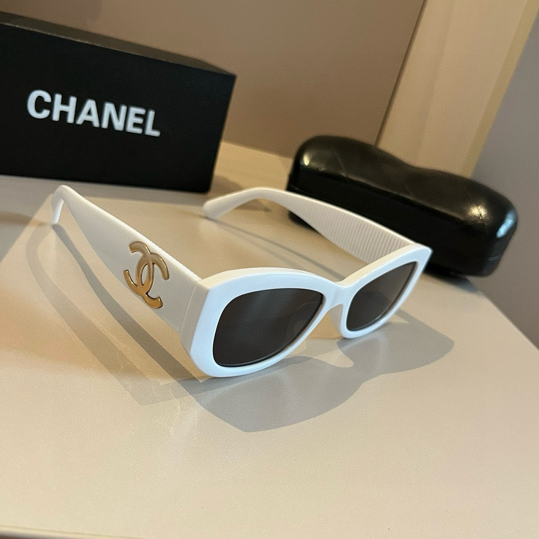 NO:254455,CHANEL Chanel sunglasses many celebrities same style [color] Chanel new large frame sunglasses, Polaroid ultra-clear sunglasses, sunglasses, glasses, chanel, chanel19860909CHANEL香奈儿太阳镜众多明星同款[色]香奈儿新款大框墨镜 ,宝丽来超清太阳镜眼镜墨镜太阳镜,眼镜,chanel,chanel,glasses