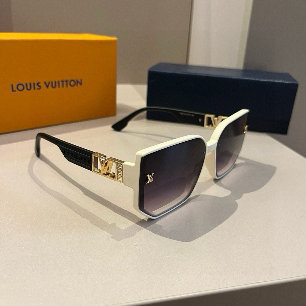 NO:255636,LV Louis Vuitton New first-time sunglasses, men and women's same style, invincible and comfortable to wear, fashion trendy style, classic metal single beam pilot toad-shaped fashionable sunglasses, glasses, louis vuitton, louis vuitton19860909LV路易威登 新款首发太阳镜 男女同款佩戴无敌舒适 时尚潮流款 经典款金属单梁飞行员蛤蟆形时尚太阳镜眼镜墨镜太阳镜,眼镜,louis vuitton,louis vuitton,glasses
