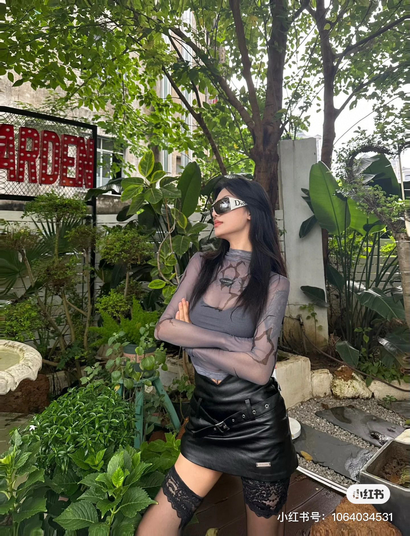 NO:255687,Dior Dior men and women sunglasses, full of three-dimensionality. High-definition lenses. Novelty. Super good texture. Versatile. Simple. Glasses. Sunglasses, sunglasses, glasses, dior, dior19860909Dior迪奥 男女款太阳墨镜,立体感十足. 高清镜片.新颖.质感超好 百搭.简洁.眼镜墨镜太阳镜,眼镜,dior,dior,glasses