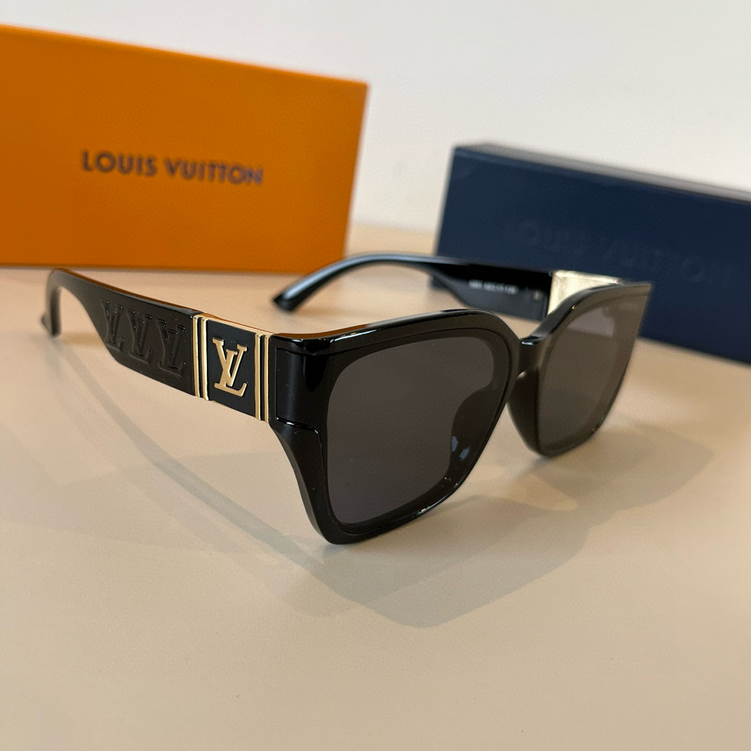 NO:255982,LV Louis Vuitton sunglasses, sunglasses, high-end European and American style glasses, super modified glasses, sunglasses, glasses, louis vuitton, louis vuitton19860909批 LV 路易威登太阳镜,遮阳镜,高端欧美风这样镜,超级修饰眼镜墨镜太阳镜,眼镜,louis vuitton,louis vuitton,glasses