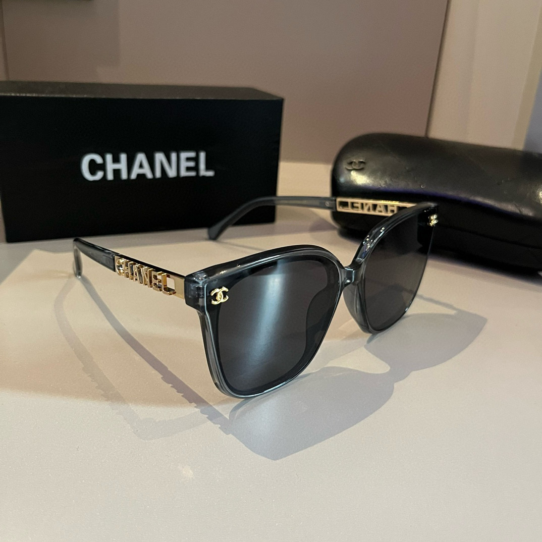 NO:255988,CHANEL official early spring new model, many celebrities same style [color] Chanel new large frame sunglasses, Polaroid ultra-clear sunglasses, sunglasses, glasses, chanel, chanel19860909CHANEL官方早春新款,众多明星同款[色]香奈儿新款大框墨镜 ,宝丽来超清太阳镜眼镜墨镜太阳镜,眼镜,chanel,chanel,glasses