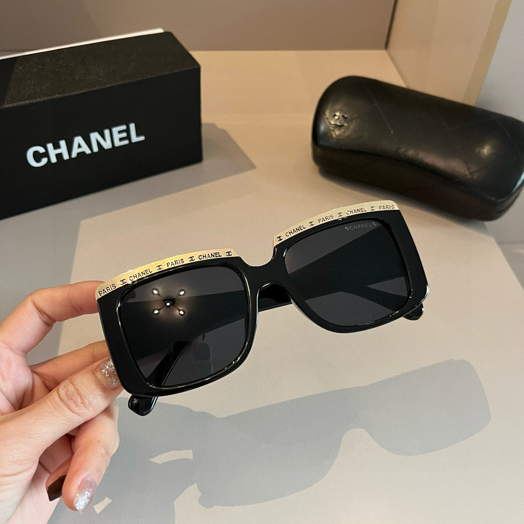 💰138&yen;

Chanel香奈儿名媛风太阳墨镜，遮阳开车必备