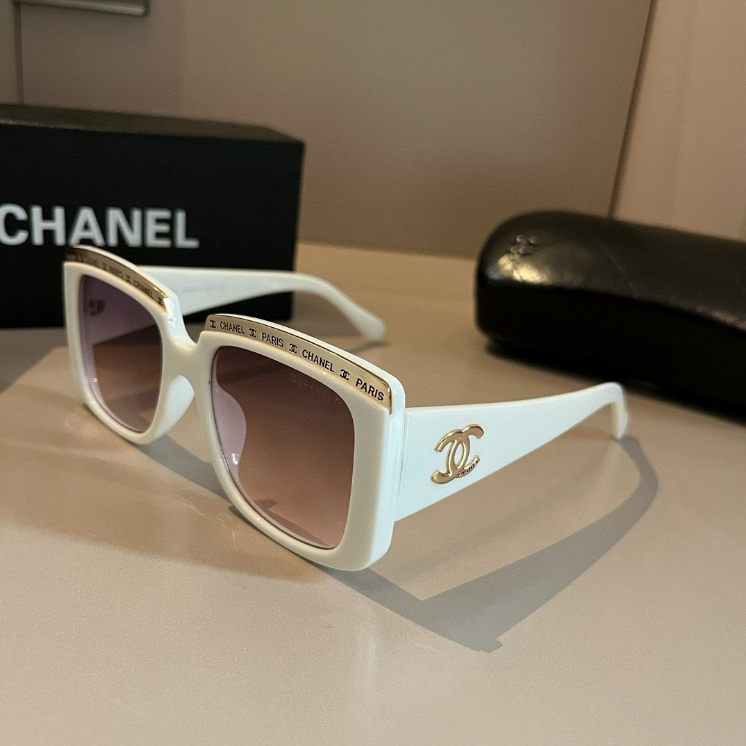 💰138&yen;

Chanel香奈儿名媛风太阳墨镜，遮阳开车必备