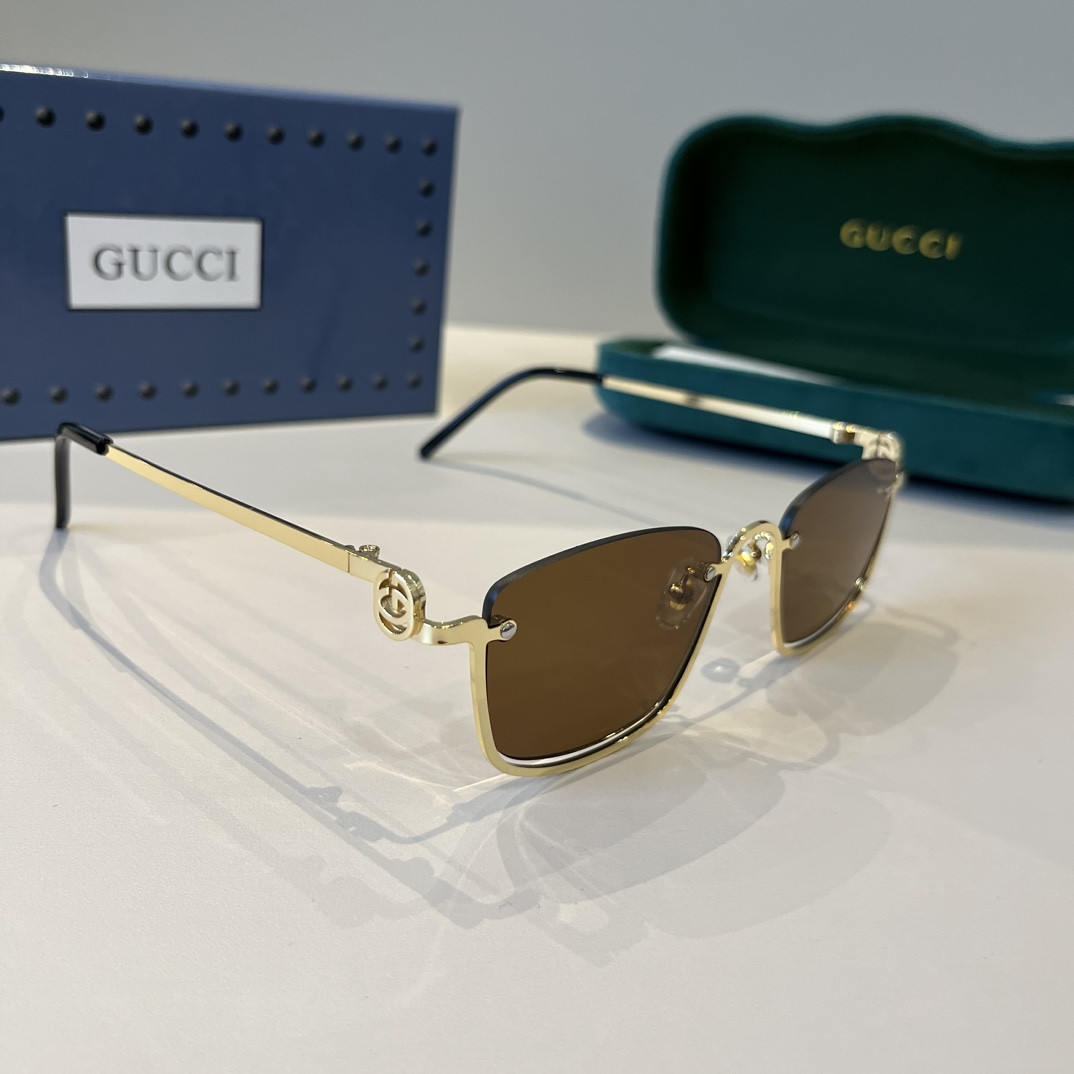 NO:351156,Gucci is made by world-class masters. Polarized sunglasses high-end trendy and fashionable versatile men's versatile face-slimming sunglasses high quality!  Driving sunglasses!  Glasses sunglasses sunglasses, glasses, gucci19860909Gucci古奇 界级大师制造. 偏光墨镜 高档 潮流时尚百搭男士款百搭瘦脸太阳镜 高品质 ！开车太阳镜 ！眼镜墨镜太阳镜,眼镜,gucci,glasses