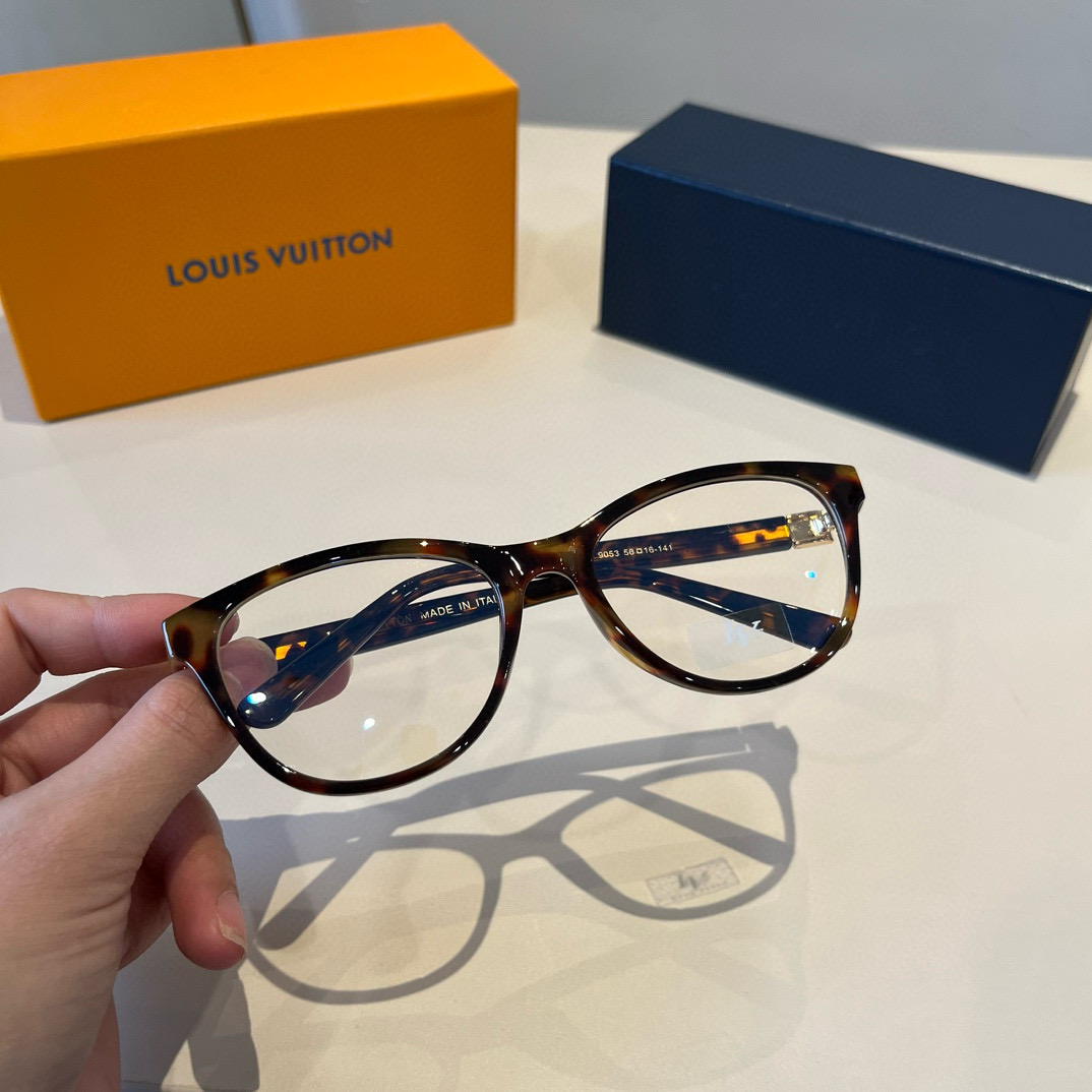 LV glasses ¥ — photo 6