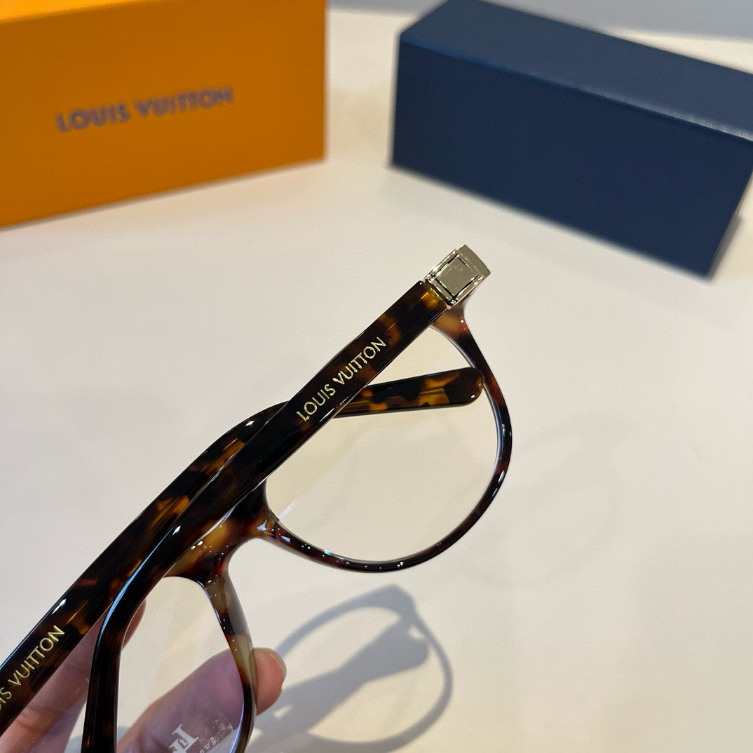 LV glasses ¥ — photo 8