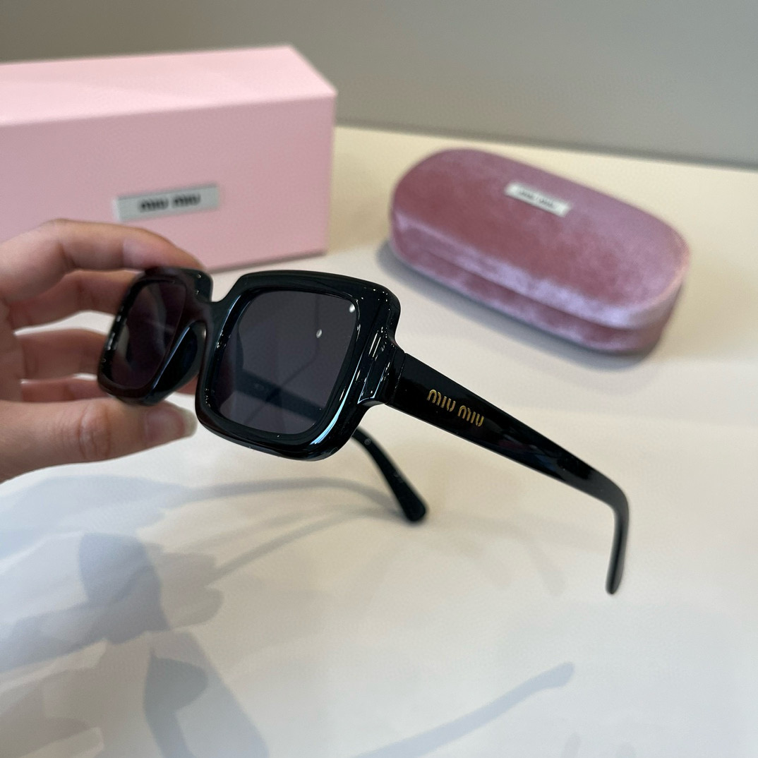 Miumiu glasses ¥ — photo 4