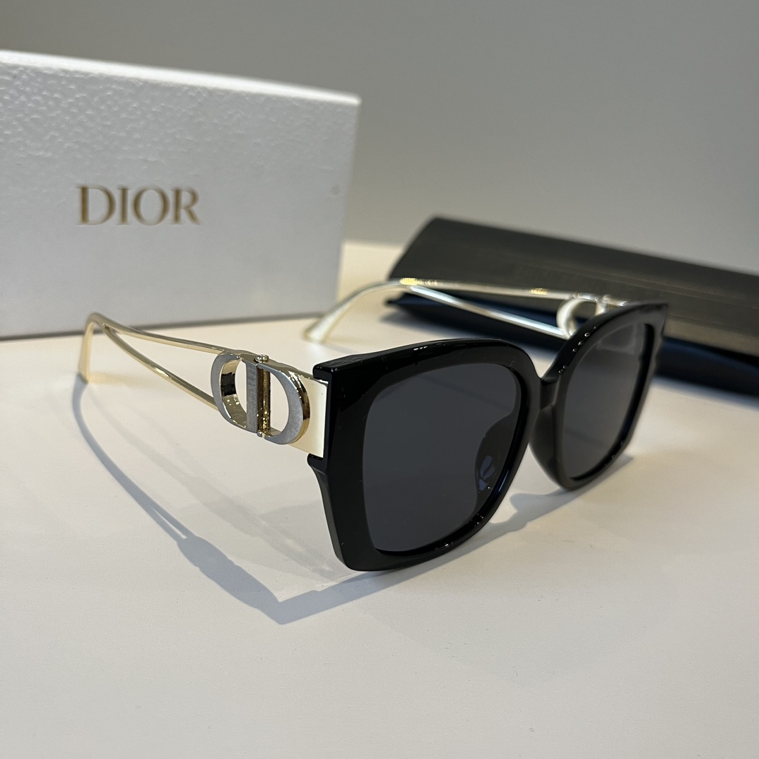 NO:355833,Dior Dior sunglasses, light and comfortable, super face-covering small glasses, sunglasses, glasses, dior, dior19860909Dior迪奥太阳镜,轻盈舒适,超级遮脸小眼镜墨镜太阳镜,眼镜,dior,dior,glasses