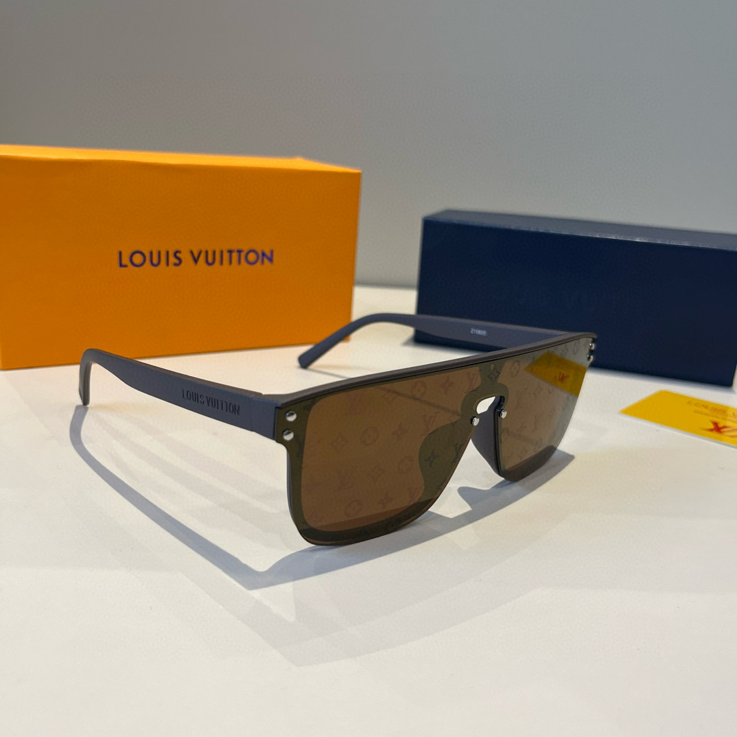 NO:355989,LV sunglasses Men's sunglasses Women's sunglasses are beautiful and look super atmospheric on the face, making the face look small, the small print will not feel like a rustic nouveau riche, both men and women can wear it, very fashionable #LV sunglasses sunglasses, glasses, louis vuitton19860909LV墨镜 男款墨镜女款墨镜好看上脸超大气显脸小,小满印不会有土气暴发户的感觉,男女都能带,很时髦 #LV墨镜眼镜墨镜太阳镜,眼镜,louis vuitton,glasses