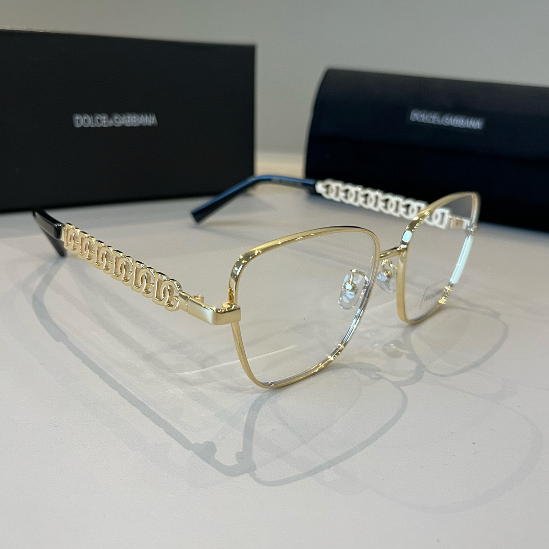 NO:358044,DG Dolce & Gabbana, made by the world-class master. Polarized sunglasses, high-end, fashionable and versatile men's versatile face-slimming sunglasses, high-quality!  Driving sunglasses!  Glasses Sunglasses Sunglasses, Glasses, Dolce & Gabbana19860909DG杜嘉班纳 界级大师制造. 偏光墨镜 高档 潮流时尚百搭男士款百搭瘦脸太阳镜 高品质 ！开车太阳镜 ！眼镜墨镜太阳镜,眼镜,Dolce&Gabbana,glasses