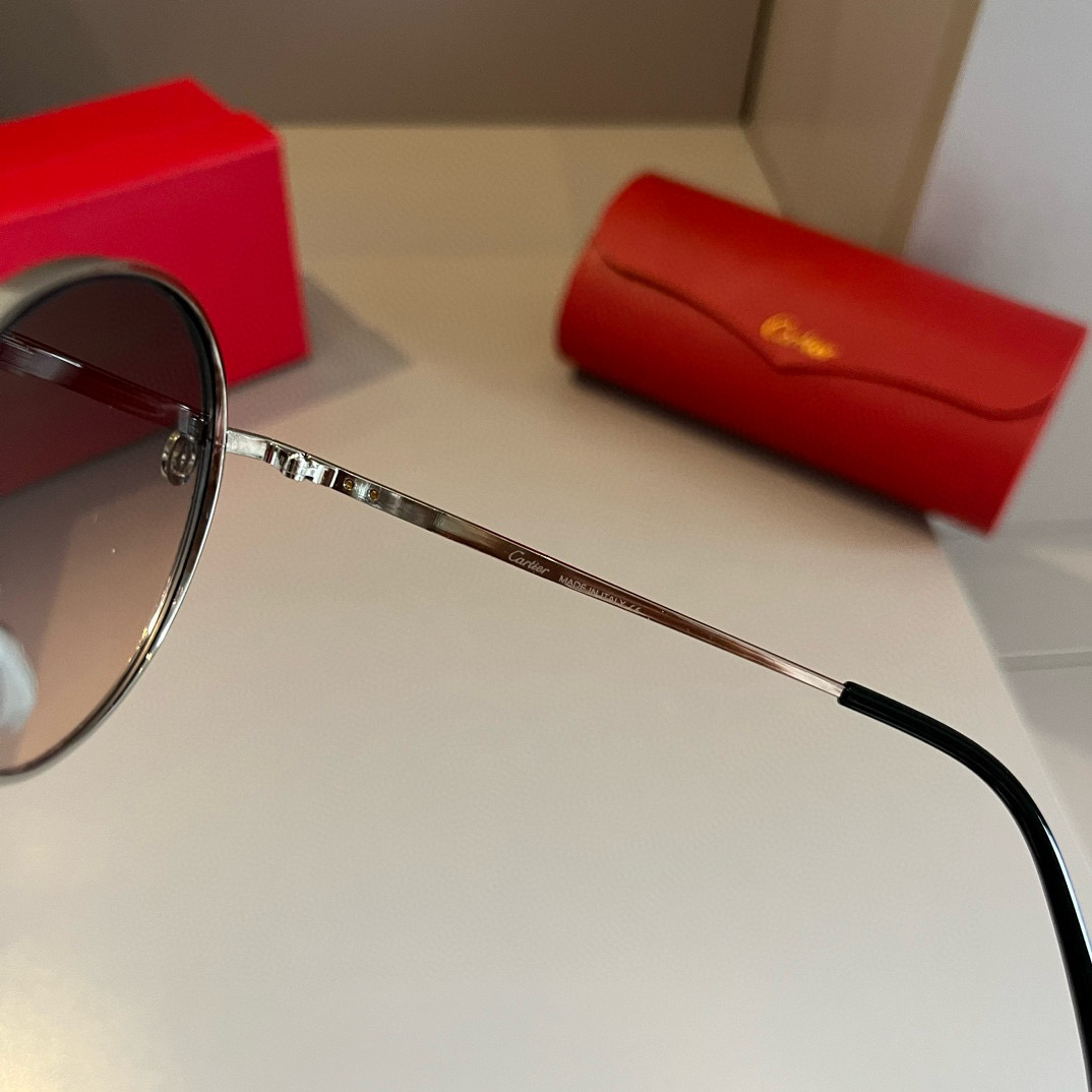 Lunettes de soleil Cartier ¥ — photo 8