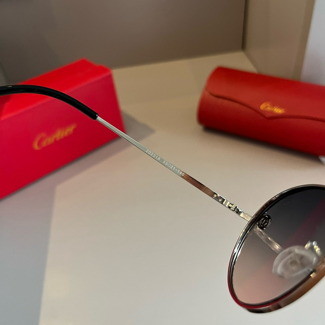 Lunettes de soleil Cartier ¥ — photo 9