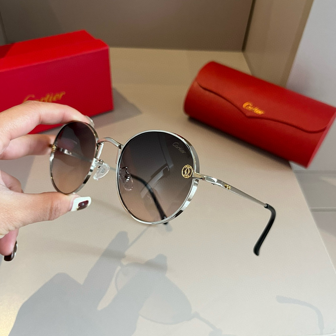 Lunettes de soleil Cartier ¥ — photo 3