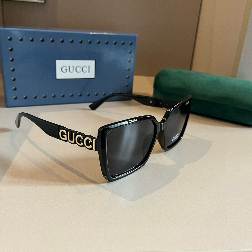 NO:360192,Gucci sun protection sunglasses, fashionable European and American style shading mirrors, super face-showing small glasses sunglasses, glasses, gucci19860909Gucci古奇防晒太阳镜,时尚欧美风遮掩镜,超显脸小眼镜墨镜太阳镜,眼镜,gucci,glasses