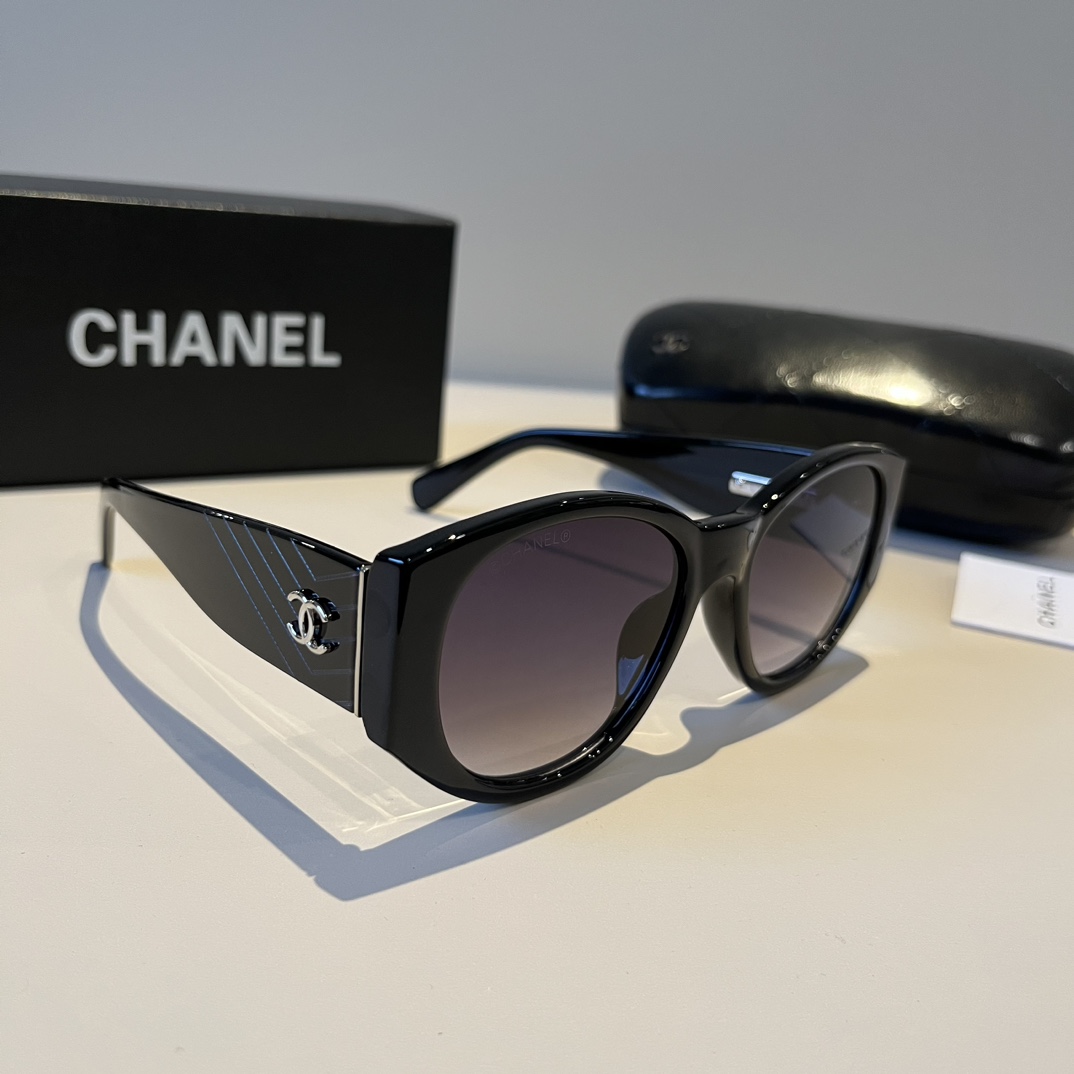 chanel glasses ¥