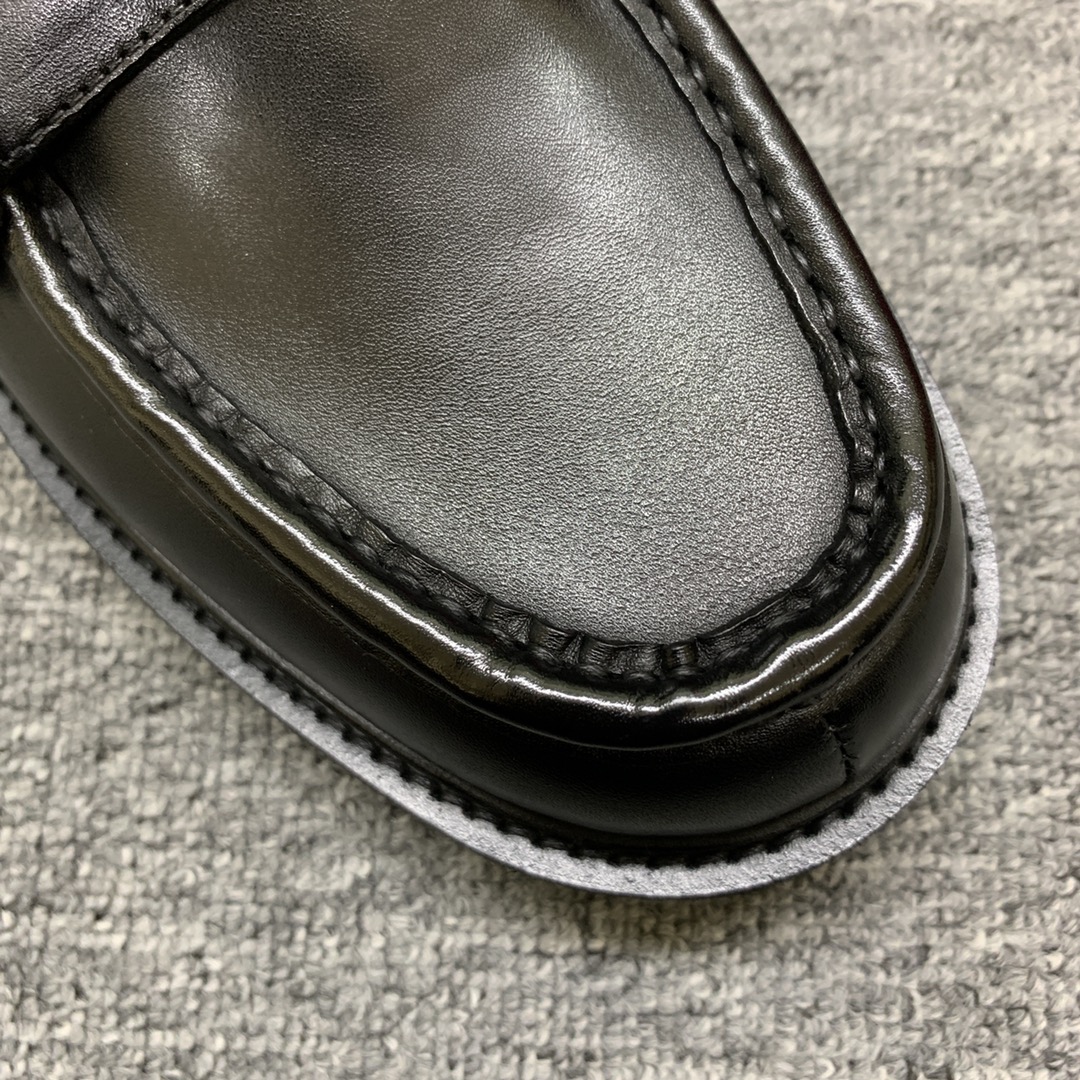 Ferragamo shoe 1:1 39-44 (38,45 ) — photo 8
