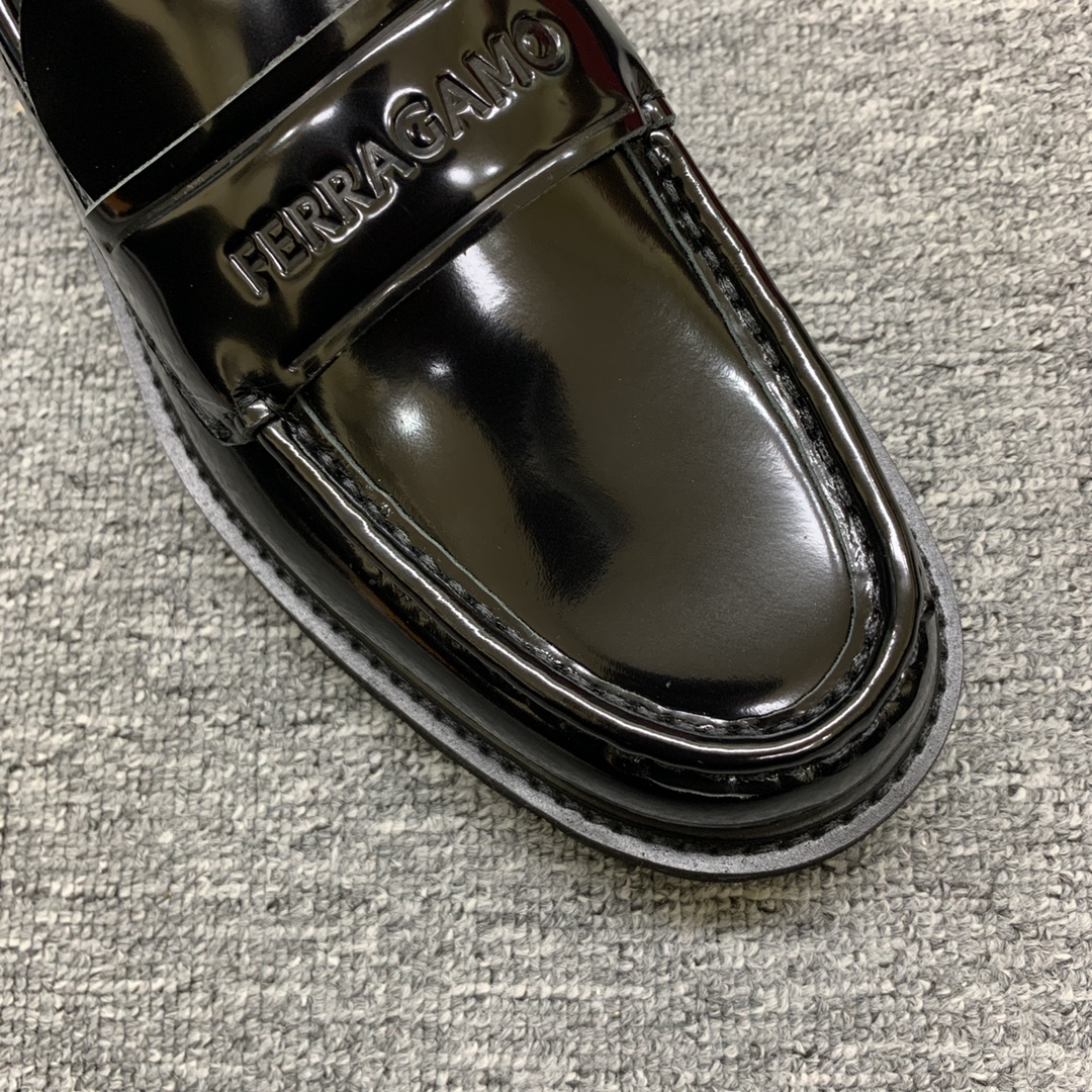 Ferragamo Men's Black Leather Loafers with Thick Sole, Sizes 39-44 9 i1702307690 9296 1