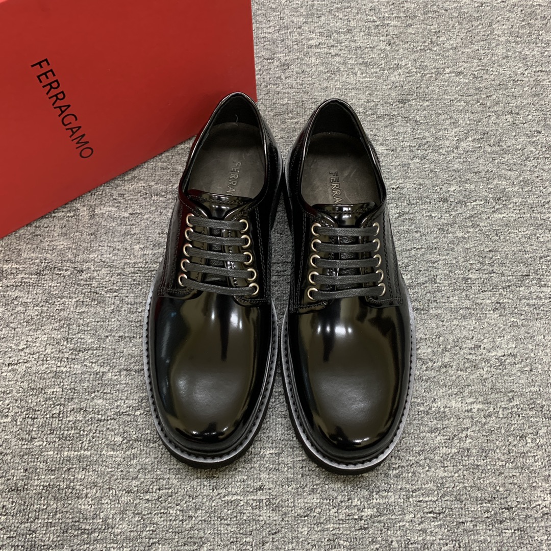 Ferragamo Men's Leather Oxford Shoes - Round Toe, Lightweight Sole, Sizes 39-44 1 Ferragamo Men's Leather Oxford Shoes - Round Toe, Lightweight Sole, Sizes 39-44