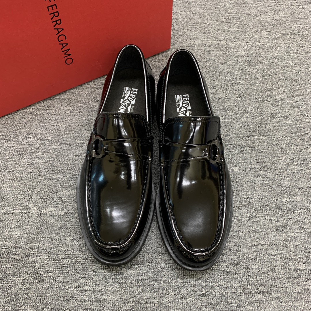 NO:348456,Dongguan. Purchase grade [Ferragamo] Ferragamo Men's leather shoes, high quality, top-quality, imported cowhide, imported cowhide, inner foot pads are all imported cowhide, original hardware, with original lightweight sole, welcome to compare Business casual formal wear Size 38-45, (38,45 customized, non-return and exchange) Outdoor veteran driver's driving shoes, ferragamo, ferragamo, cowhide19860909东莞产.代购级【Ferragamo】菲拉格慕 男士皮鞋,高品质,顶级狠货,鞋面进口头层牛皮,内里垫脚均用进口牛皮,原版五金,配原版轻质大底,欢迎对比 商务休闲正装 码数38-45,(38,45订做不退换) 户外老司机驾车鞋,,ferragamo,ferragamo,cowhide,Men's shoes