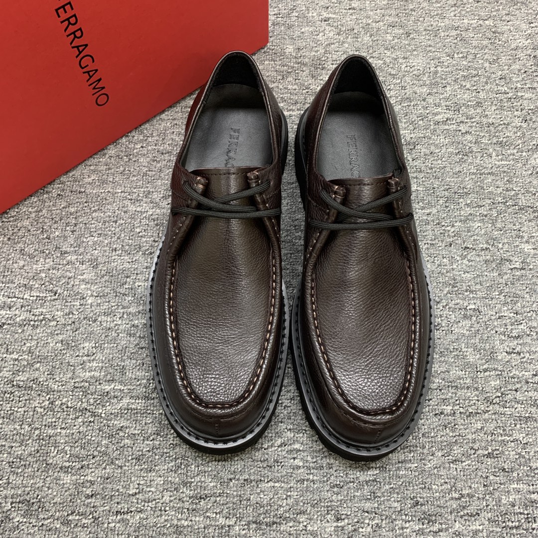 NO:574959,[Ferragamo] Men's thick-soled loafers, the latest hot model, 1:1 original purchase quality, top quality, imported open-edge beaded cowhide leather on the upper, original hardware, hand-made three-dimensional stitching, imported cowhide for the inner feet, with original lightweight foam outsole, matching code 39-44, (38,45 custom-made, non-refundable),,ferragamo,loafers,cowhide19860909【Ferragamo】男士厚底乐福鞋,最新爆款,1:1原单代购品质,顶级狠货,鞋面进口开边珠牛皮,原版五金,手工立体缝线,内里垫脚均采用进口牛皮,配原版轻质发泡大底,配码39-44,(38,45订做不退换),,ferragamo,loafers,cowhide,Men's shoes