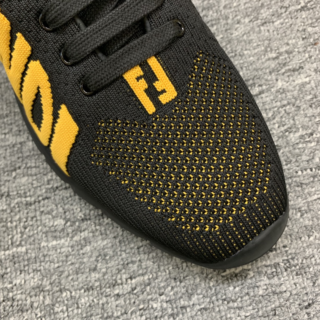 Fendi Style Men's Shoes style reference detail image 8 from source 781722