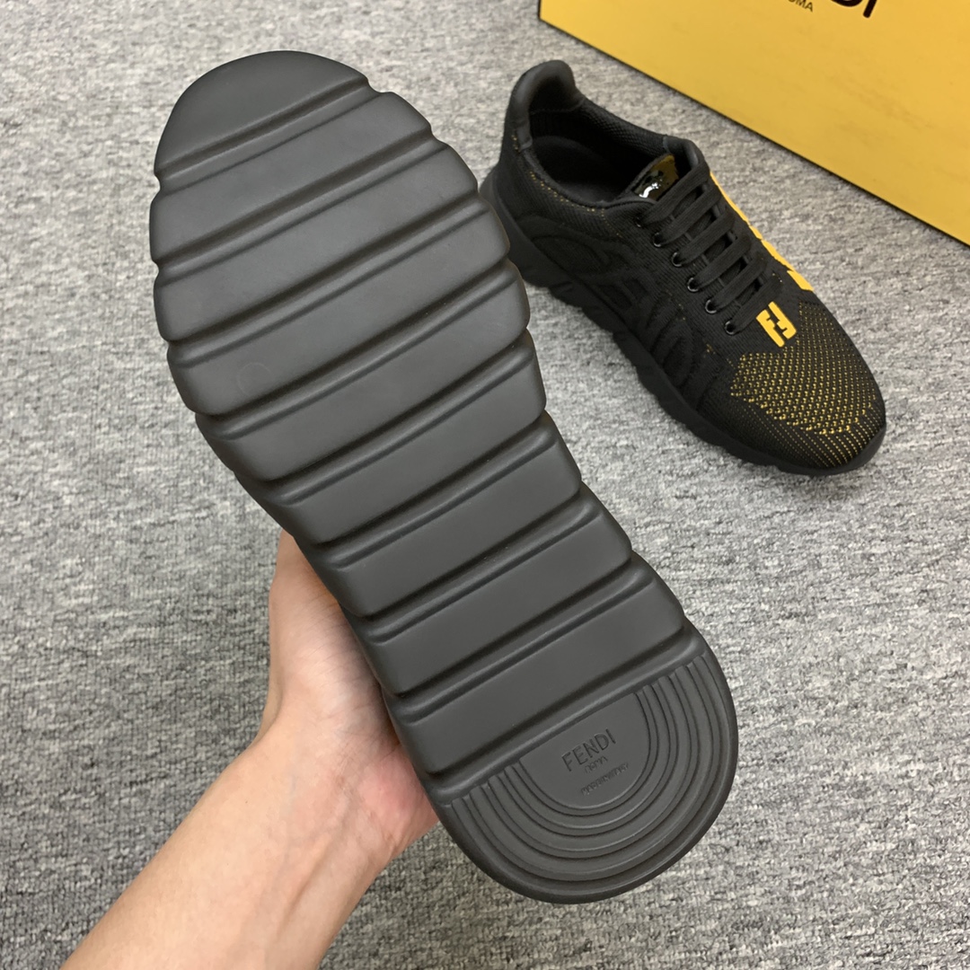 Fendi Style Men's Shoes style reference detail image 7 from source 781722