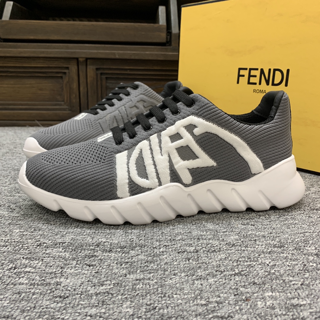 Fendi Style Men's Shoes style reference detail image 4 from source 781724