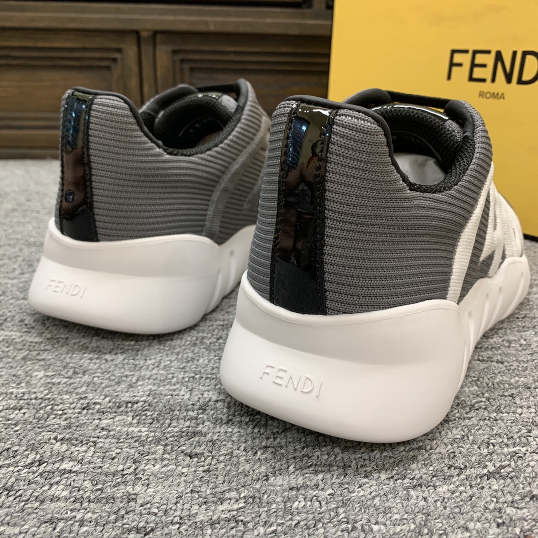 Fendi Style Men's Shoes style reference detail image 9 from source 781724
