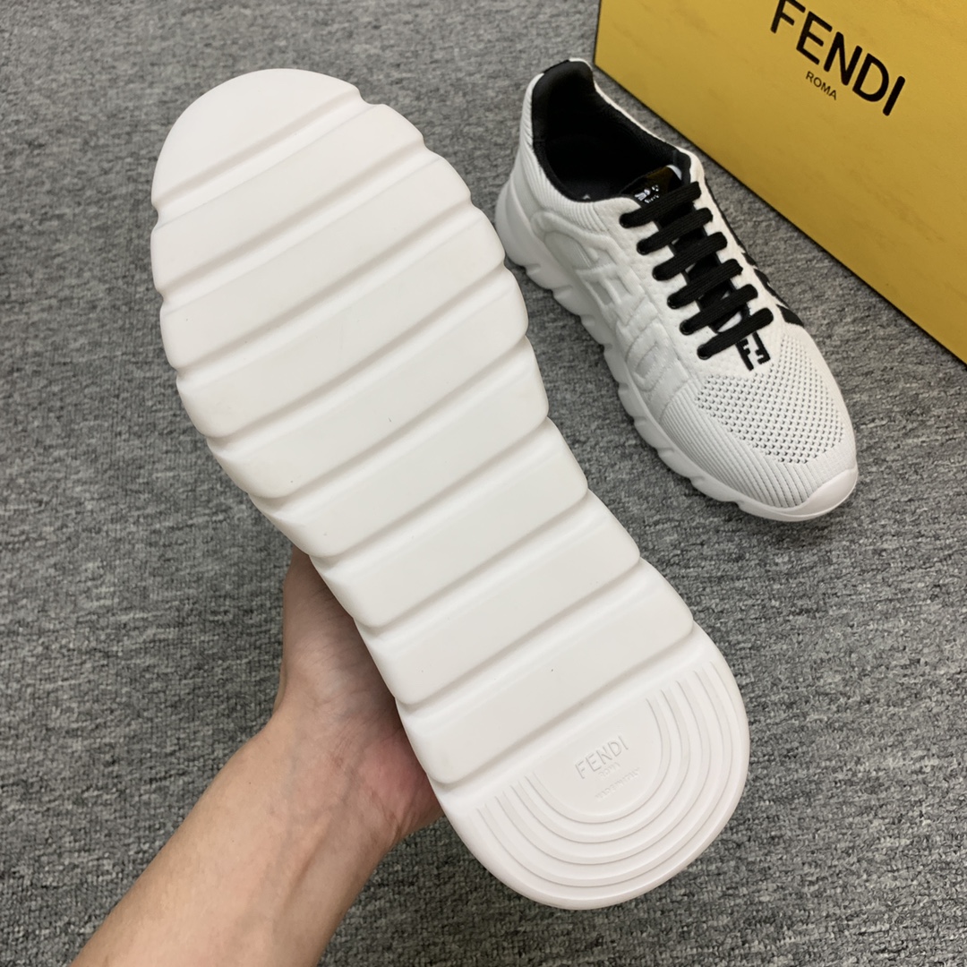 Fendi Style Men's Shoes style reference detail image 7 from source 781718