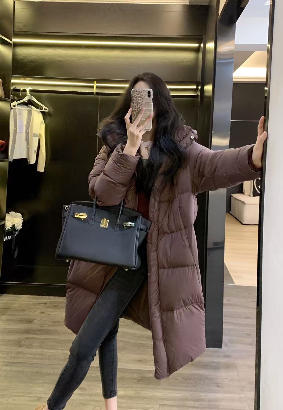 High-End Velvet Female Suit by MM6 Margiela in Various Colors and Sizes - 图片 3