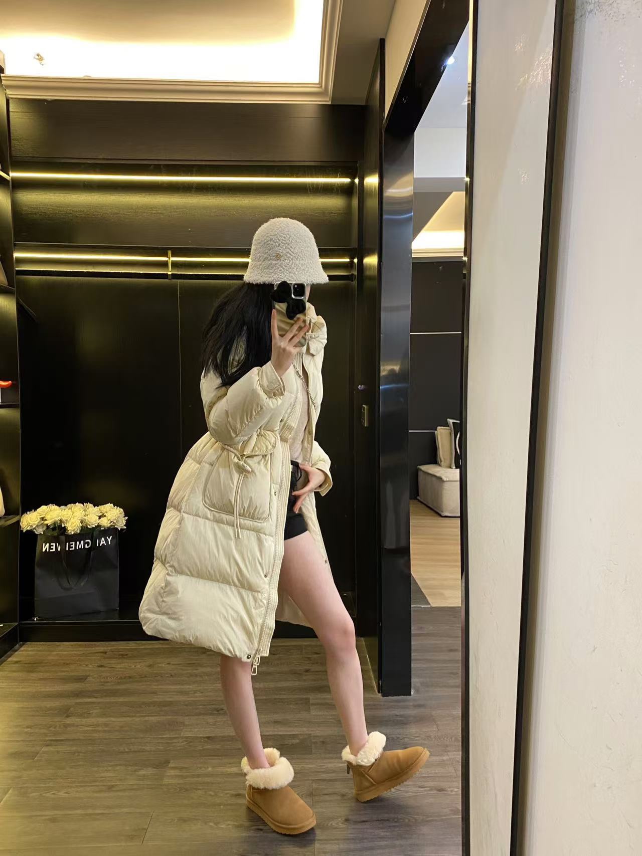 High-end MM6 Velvet Suit Collection: Black, Tan, Chocolate, Milk Tea Options - 图片 2
