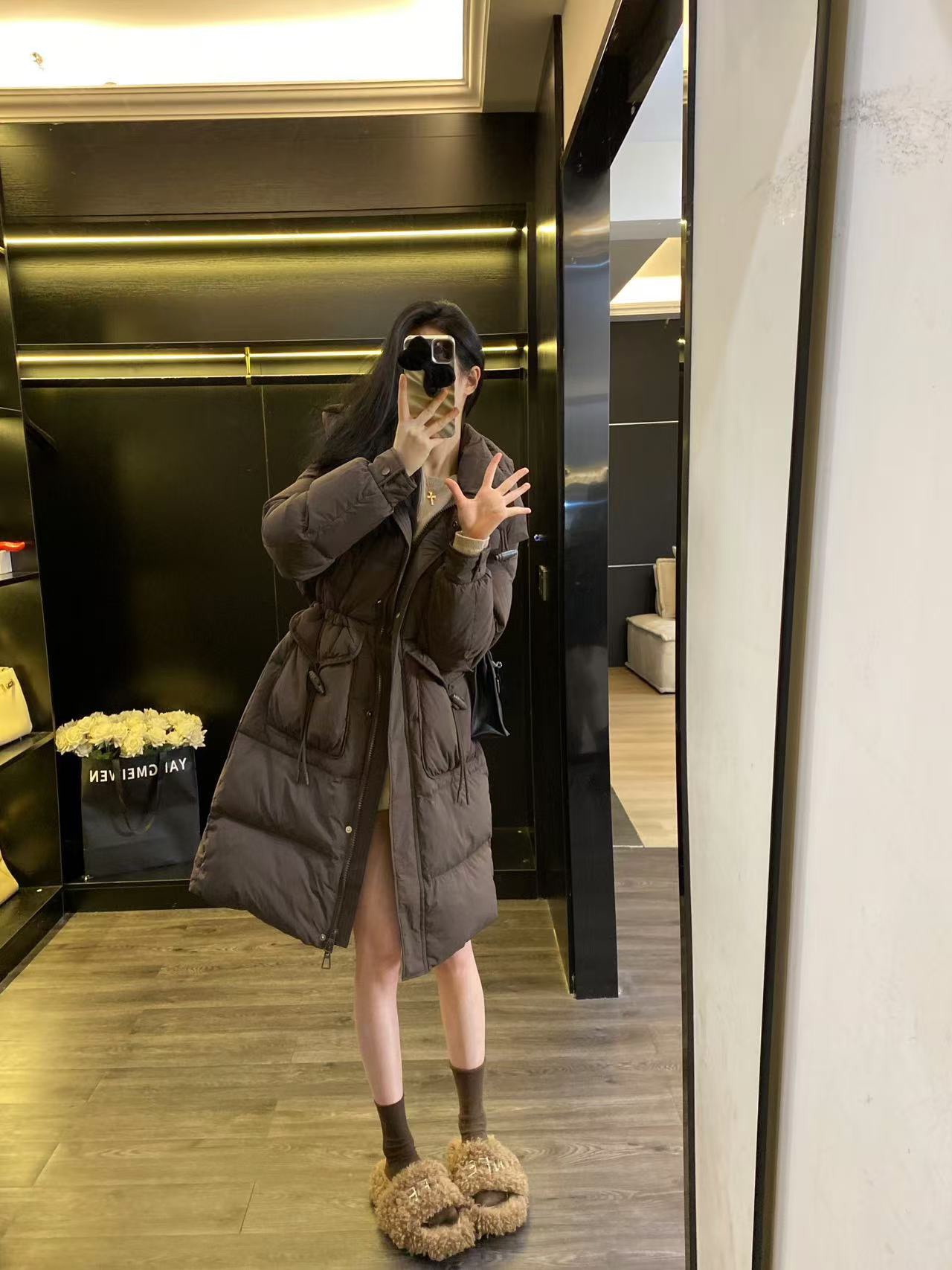 High-end MM6 Velvet Suit Collection in Various Colors with Dustproof Bag - 图片 3