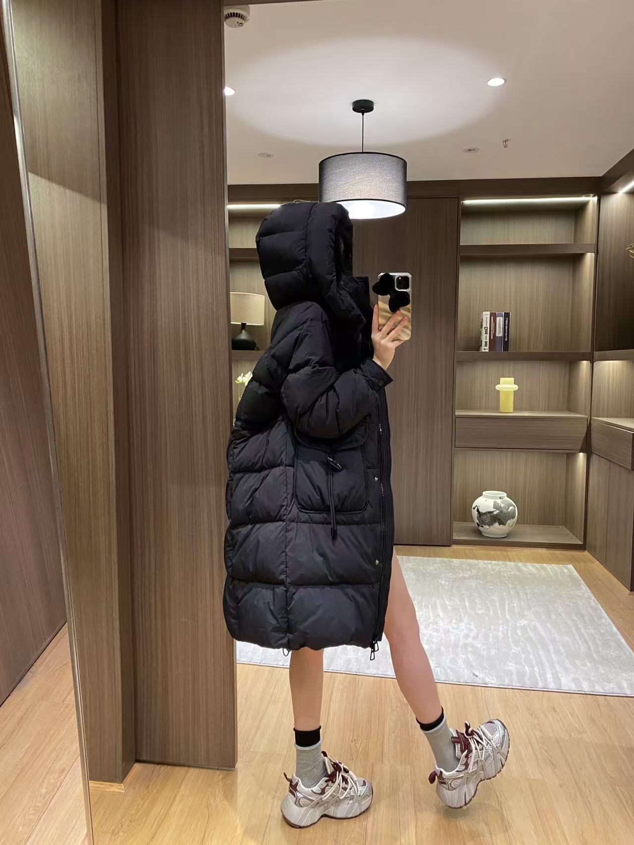 High-End Quality Female Velvet Suit in Various Colors with Dustproof Bag – MM6 New Collection