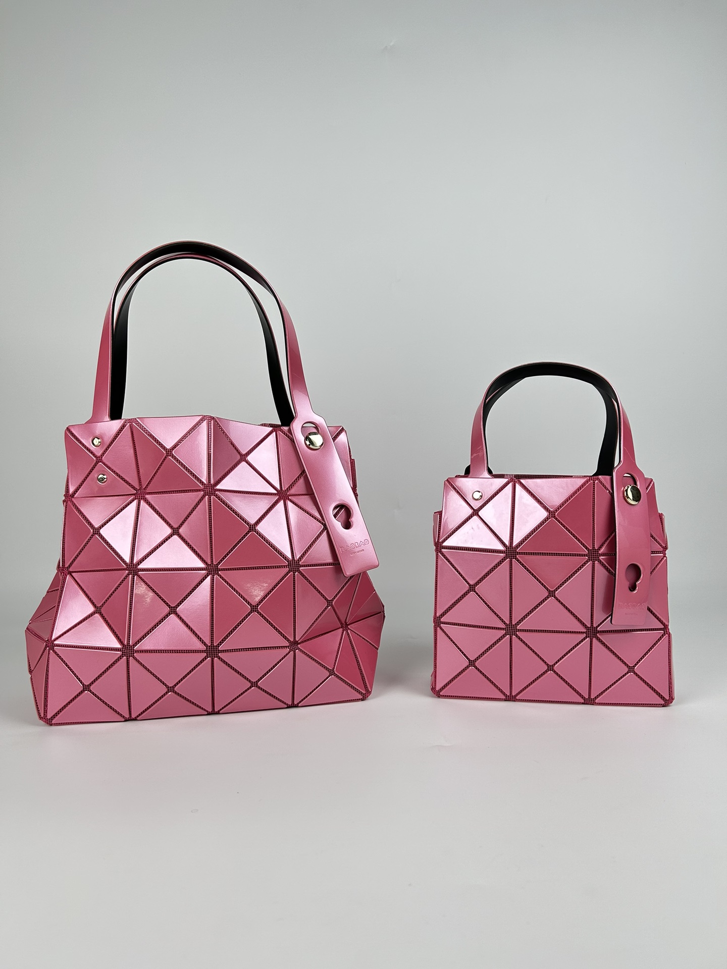 Issey Miyake ～全新的三宅一生 CARAT系列