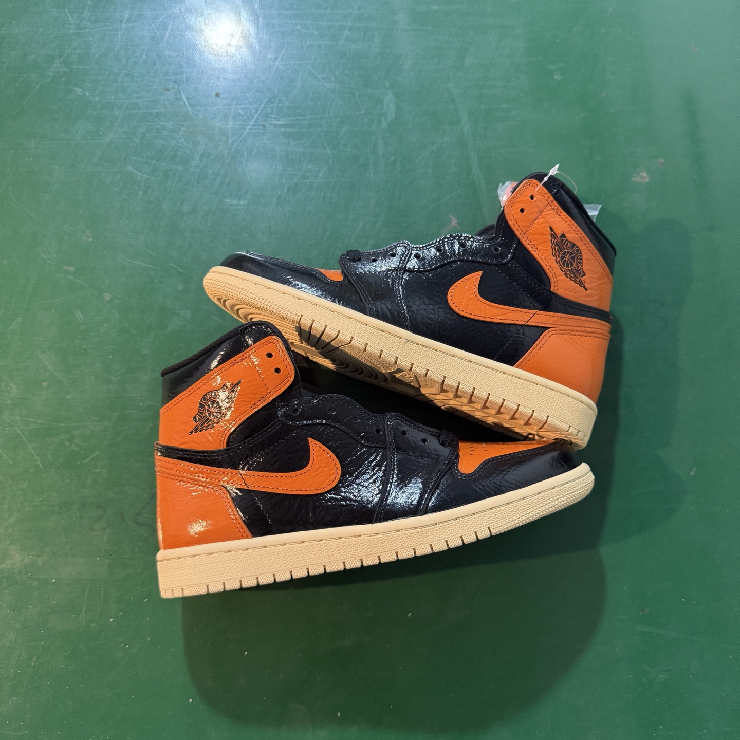 Air Jordan AJ1 Retro 高帮 猪油扣碎 全新工厂出货 -028 全新升级网板中底 原楦