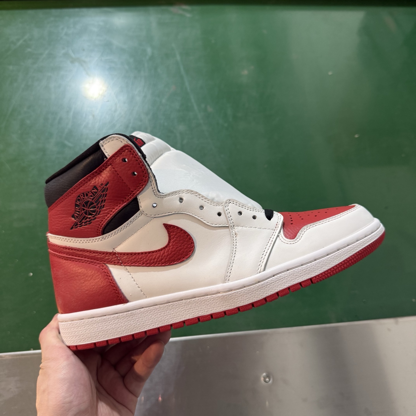Air Jordan AJ1 Retro 高帮 白红 全新工厂出货 -161 全新升级网板中底 原楦原纸