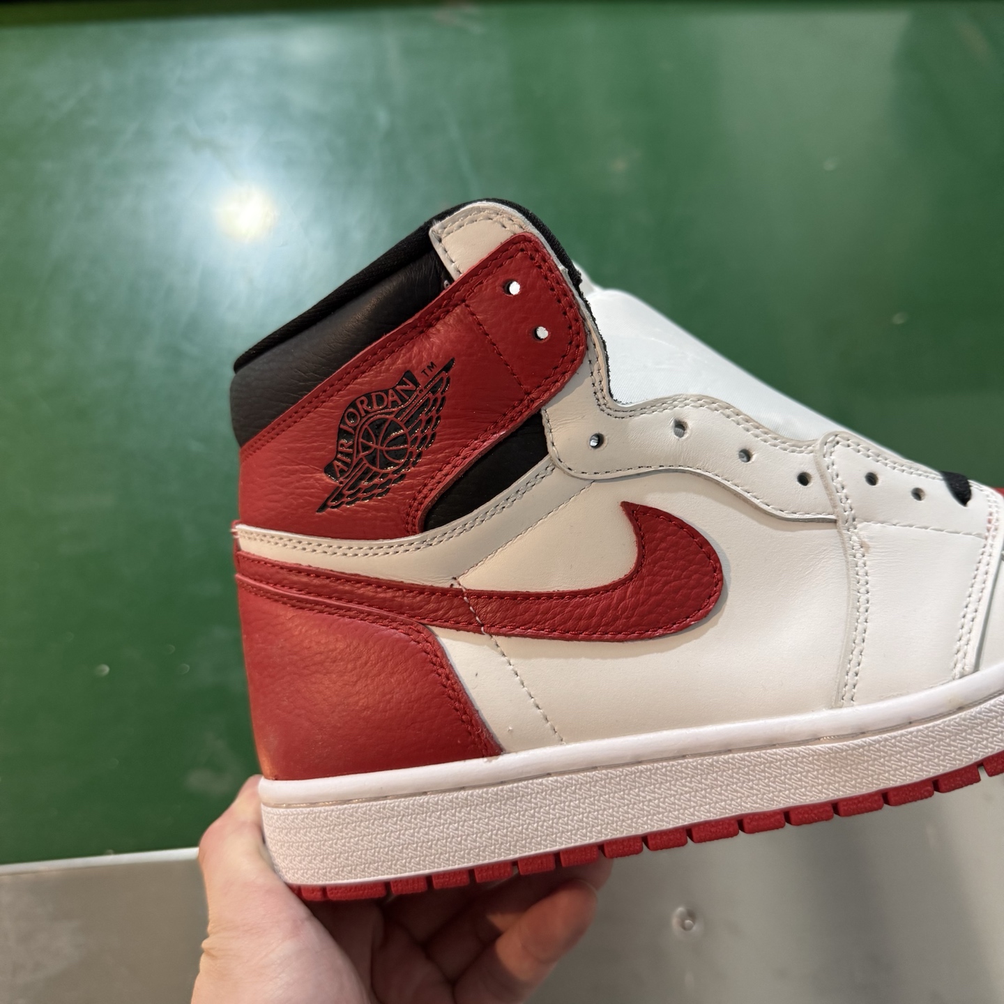 Air Jordan AJ1 Retro 高帮 白红 全新工厂出货 -161 全新升级网板中底 原楦原纸