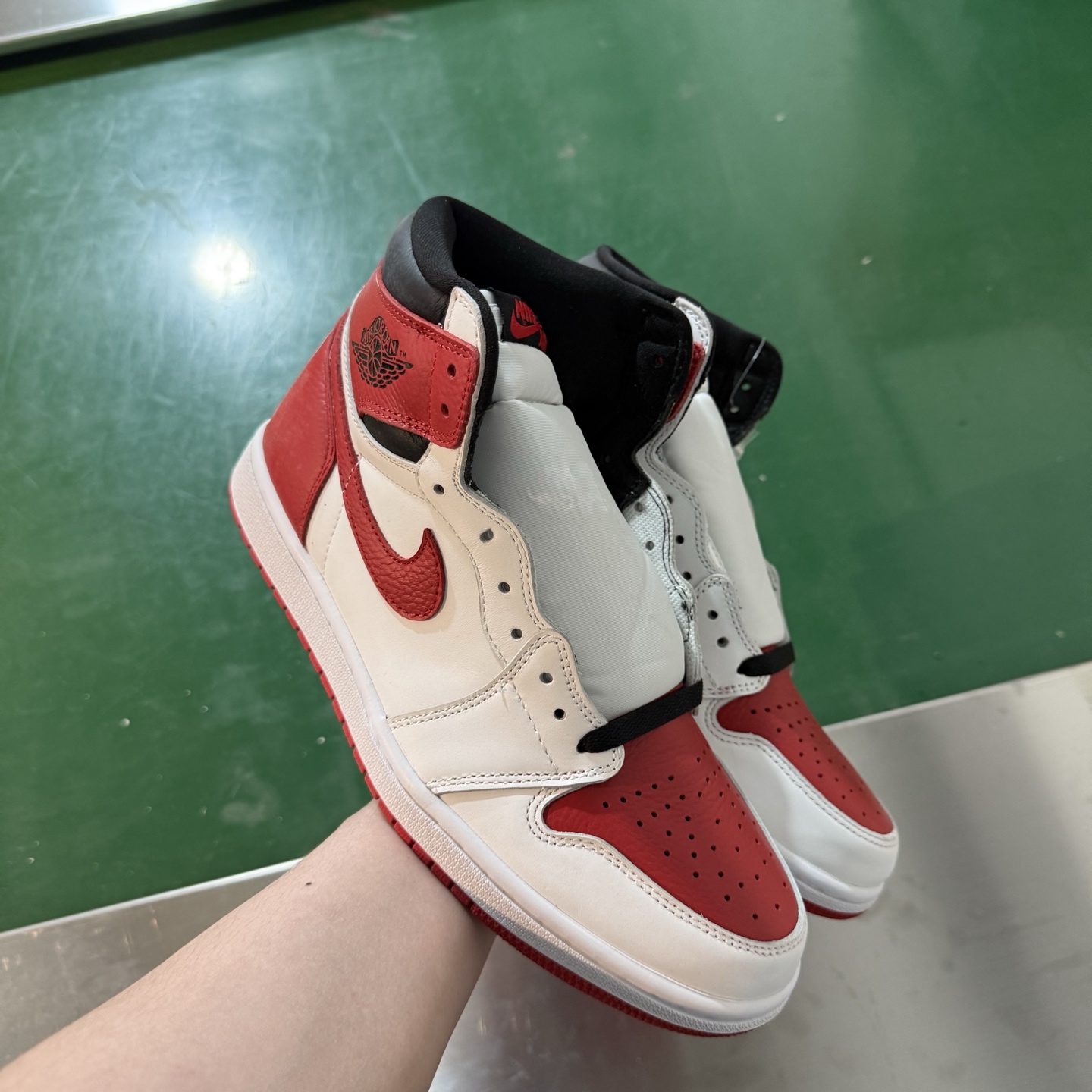 Air Jordan AJ1 Retro 高帮 白红 全新工厂出货 -161 全新升级网板中底 原楦原纸