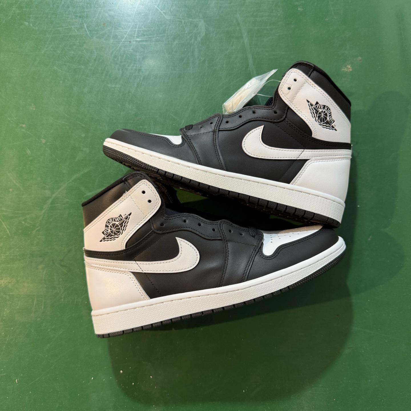 Air Jordan AJ1 Retro 高帮 白黑 TS闪电 全新工厂出货 DZ5485-010 全新